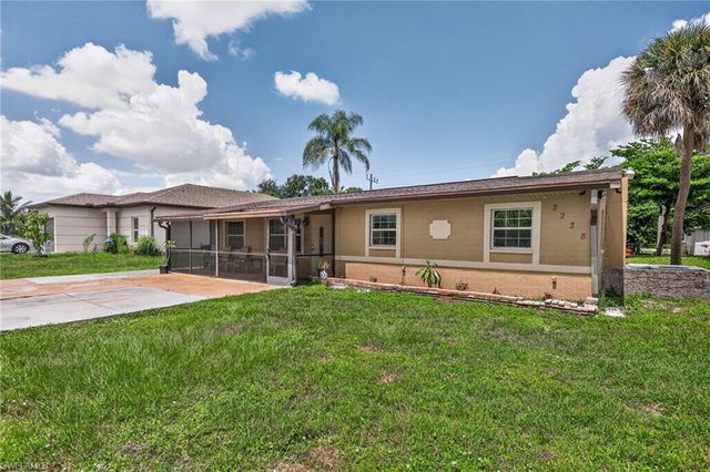 2238 Towles ST, Fort Myers, FL 33916