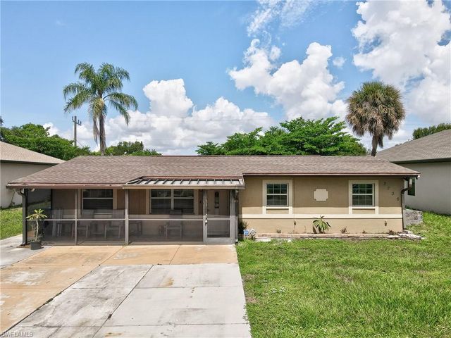 2238 Towles ST, Fort Myers, FL 33916