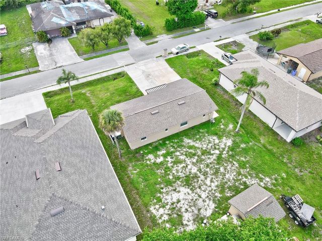 2238 Towles ST, Fort Myers, FL 33916