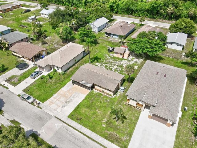 2238 Towles ST, Fort Myers, FL 33916