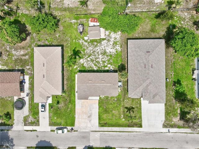 2238 Towles ST, Fort Myers, FL 33916
