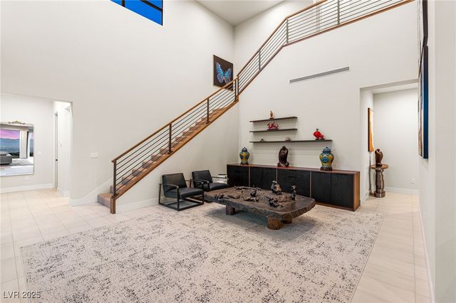 569 Overlook Rim Drive, Henderson, NV 89012