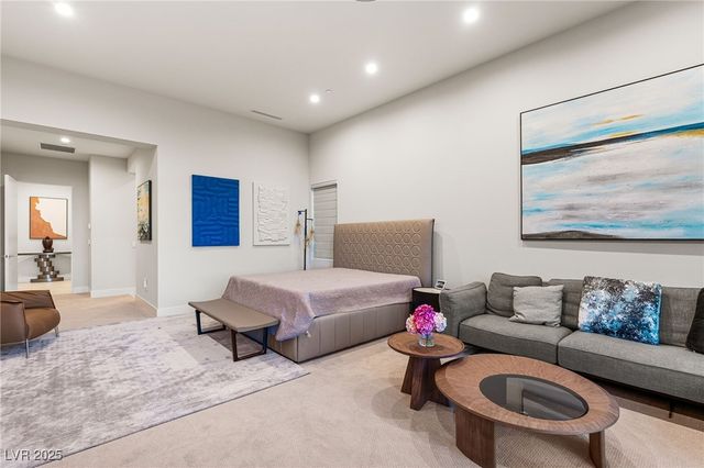 569 Overlook Rim Drive, Henderson, NV 89012