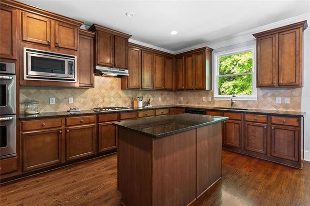 3089 Frazier Walk, Decatur, GA 30033