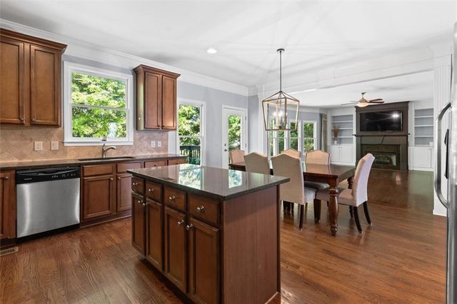 3089 Frazier Walk, Decatur, GA 30033