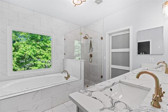 3089 Frazier Walk, Decatur, GA 30033