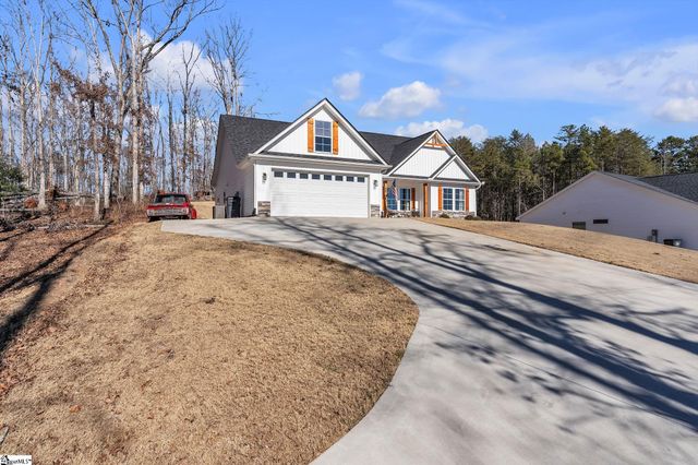 66 Old Highway 414, Travelers Rest, SC 29690