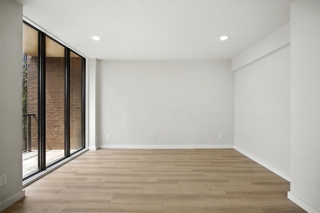 5200 Keller Springs Road 313, Dallas, TX 75248