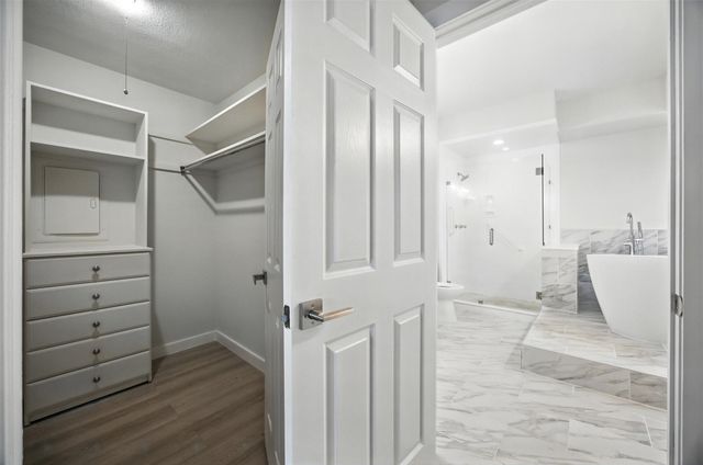 5200 Keller Springs Road 313, Dallas, TX 75248