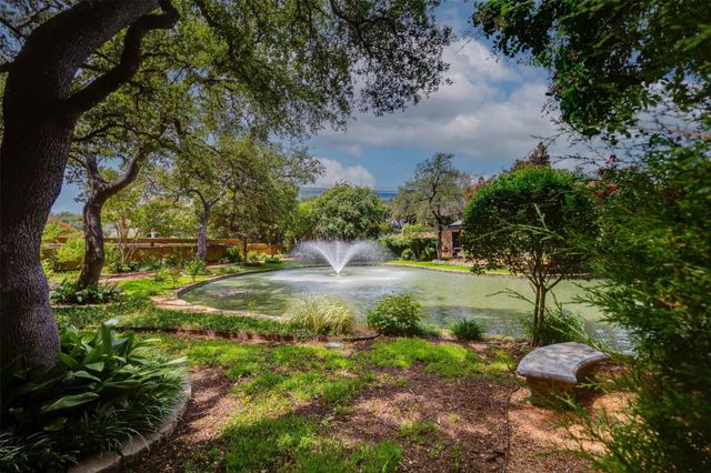 5200 Keller Springs Road 313, Dallas, TX 75248