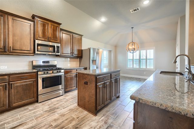 1733 Amalfi, Mclendon Chisholm, TX 75032
