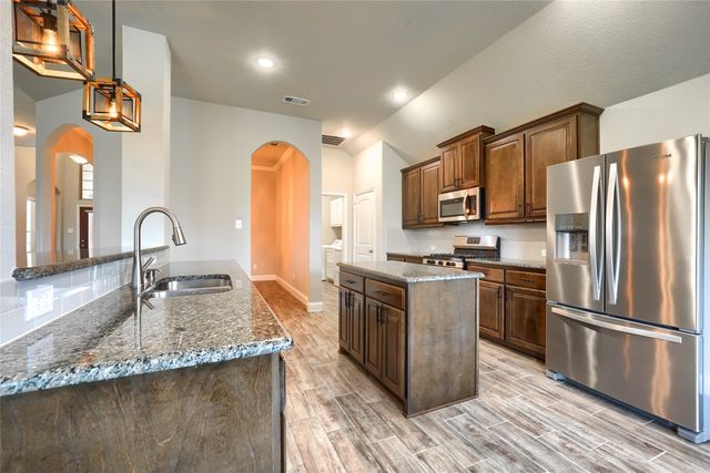 1733 Amalfi, Mclendon Chisholm, TX 75032
