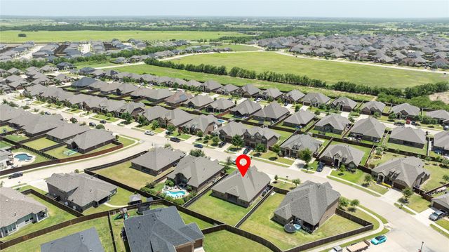 1733 Amalfi, Mclendon Chisholm, TX 75032