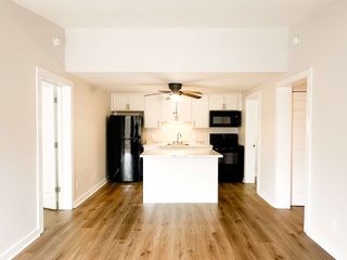 2421 Madison St Apt 37, Clarksville, TN 37043