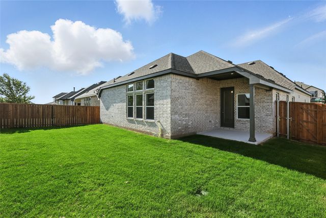 522 Orchard Place, Van Alstyne, TX 75495