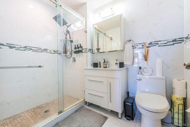 4516 83RD Street 5K, Elmhurst, NY 11377