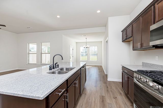 41401 Cozy Way, Gonzales, LA 70737