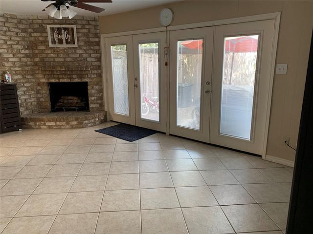 13078 Trail Hollow Drive 3078, Houston, TX 77079
