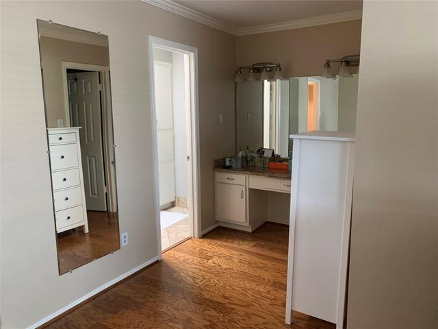 13078 Trail Hollow Drive 3078, Houston, TX 77079