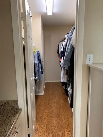 13078 Trail Hollow Drive 3078, Houston, TX 77079