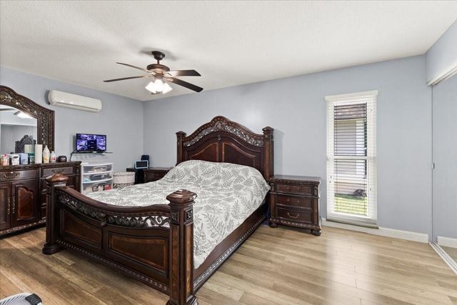 7303 NW 64th Street, Tamarac, FL 33321