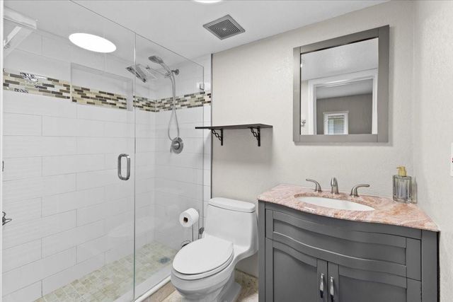 7303 NW 64th Street, Tamarac, FL 33321