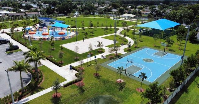 7303 NW 64th Street, Tamarac, FL 33321