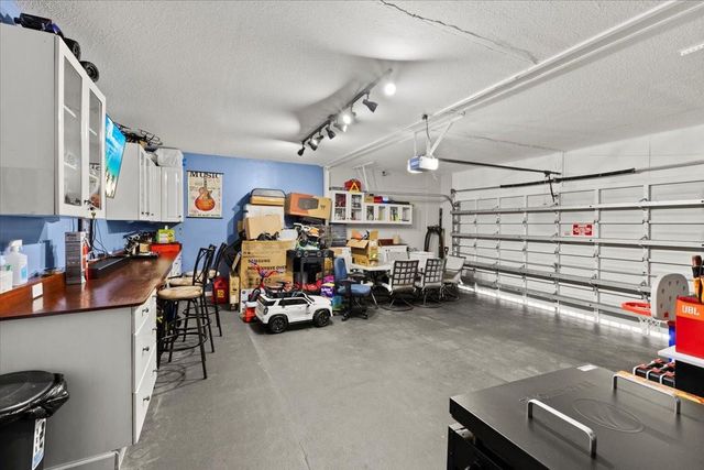 7303 NW 64th Street, Tamarac, FL 33321