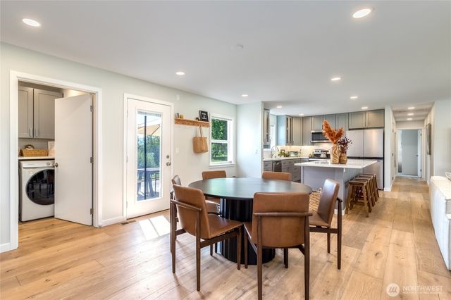 939 Stanley Drive, College Place, WA 99324