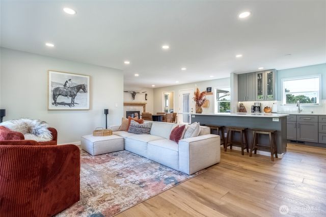 939 Stanley Drive, College Place, WA 99324