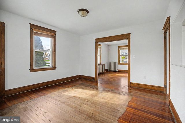 1261 SNYDER RD, Lansdale, PA 19446