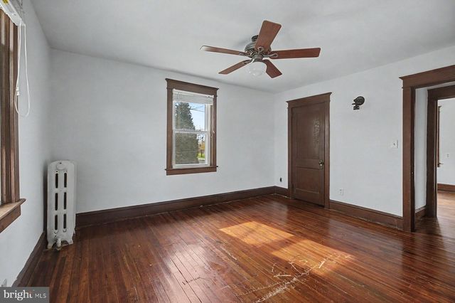 1261 SNYDER RD, Lansdale, PA 19446