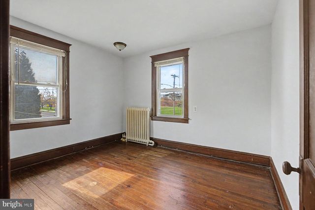 1261 SNYDER RD, Lansdale, PA 19446