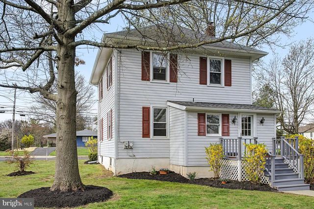 1261 SNYDER RD, Lansdale, PA 19446