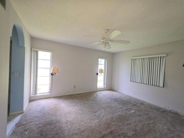1131 CALAMONDIN Terrace 101, Delray Beach, FL 33445