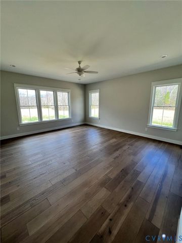 6515 Dunham Farms Dr, Mechanicsville, VA 23111