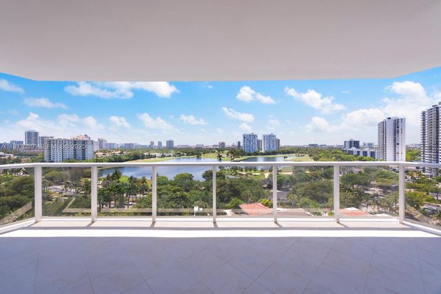 20281 E Country Club Drive 1009, Aventura, FL 33180