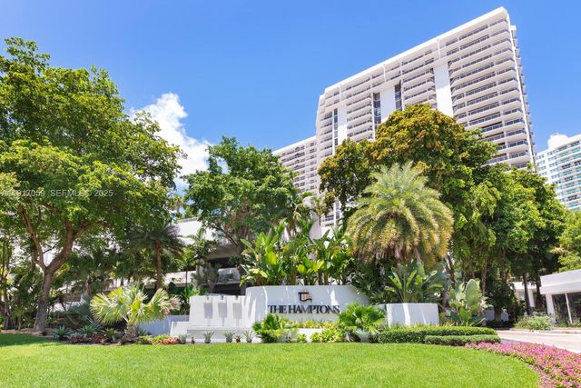 20281 E Country Club Drive 1009, Aventura, FL 33180