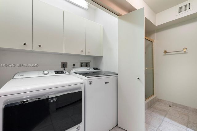 20281 E Country Club Drive 1009, Aventura, FL 33180