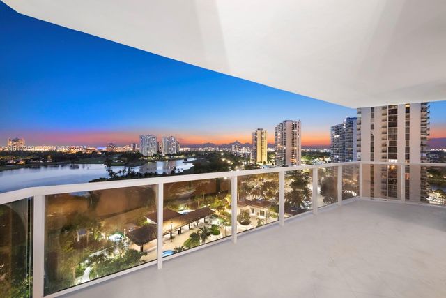 20281 E Country Club Drive 1009, Aventura, FL 33180