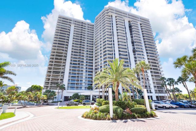 20281 E Country Club Drive 1009, Aventura, FL 33180