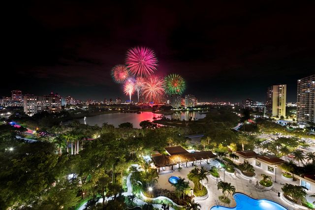 20281 E Country Club Drive 1009, Aventura, FL 33180