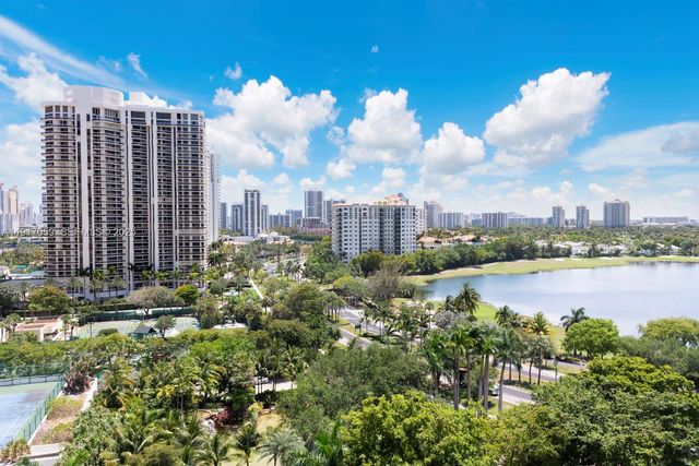 20281 E Country Club Drive 1009, Aventura, FL 33180