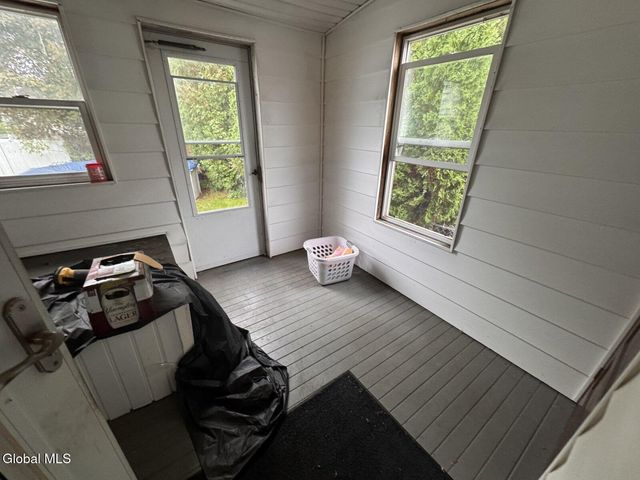 31 Charles Street, Waterford, NY 12188