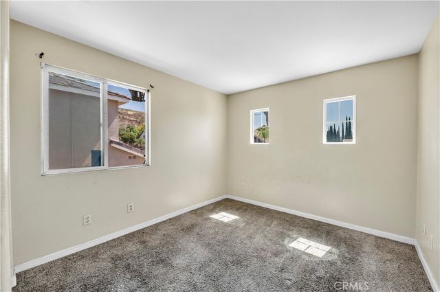 300 Date Street, Lake Elsinore, CA 92530