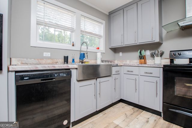 200 Duck Pond Road, Roopville, GA 30170