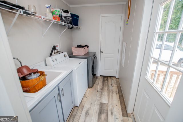 200 Duck Pond Road, Roopville, GA 30170