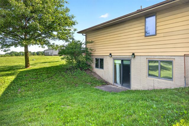 12609 G58 Highway, Indianola, IA 50125