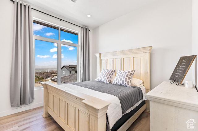 94 S 950 E, Hyde Park, UT 84318