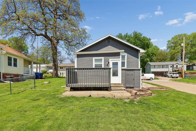 200 Fulton Drive, Des Moines, IA 50315